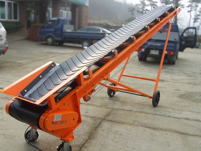 Băng tải cao su lòng máng